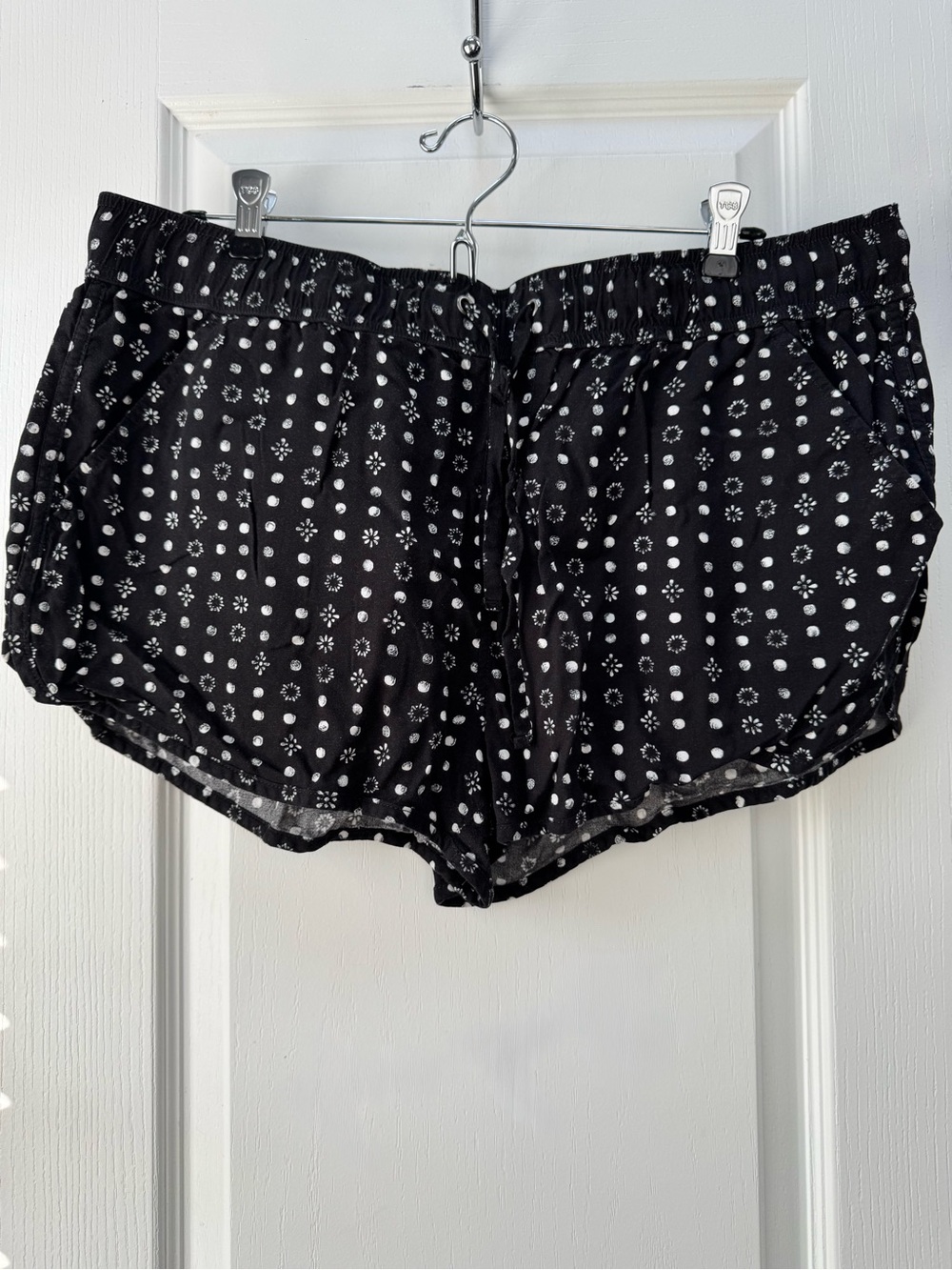 SO Black Printed Elastic Waist Athletic Shorts